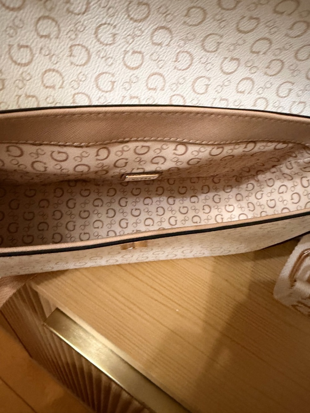 GUESS Cream & Tan Logo Crossbody with Branded Strap - Picture 2 of 2